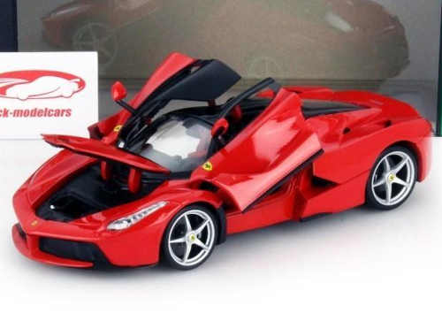 Autíčko Ferrari otevírací dveře