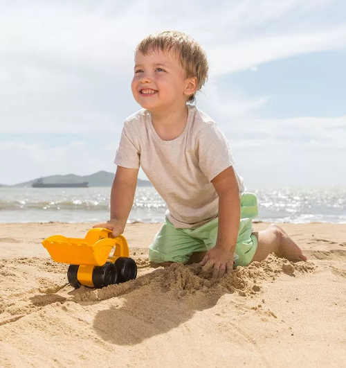 Autíčko bagr hračka do písku na pláž